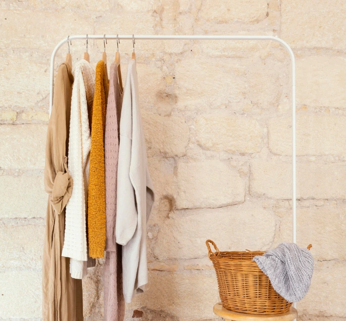 How to Build Your Perfect Neutral Capsule Wardrobe: Guide |